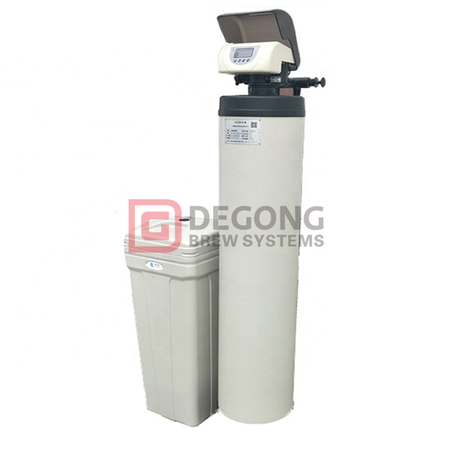 Оборудование для умягчения воды 1000 л / ч от DEGONG
